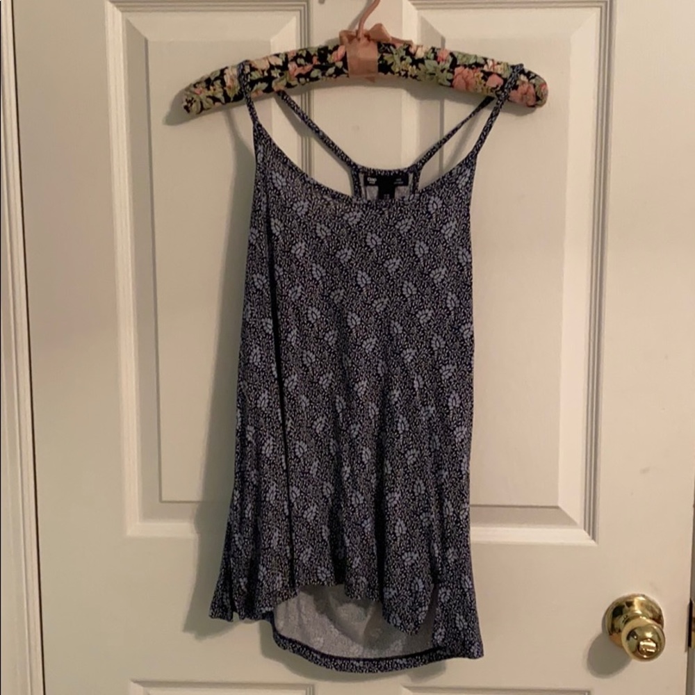 Fun pattern tank